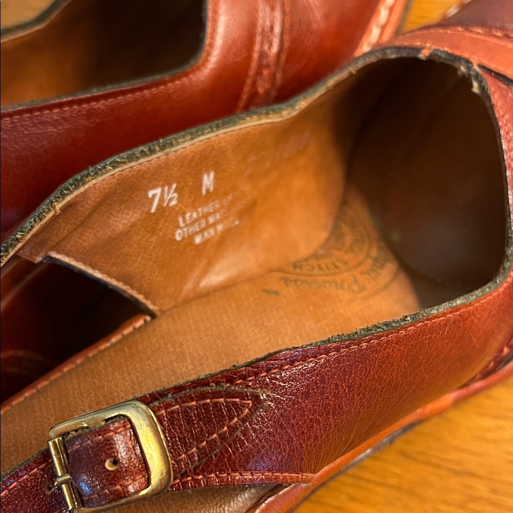 Open-Toe Slingback Sandals in Red - Picture 11 of 12
